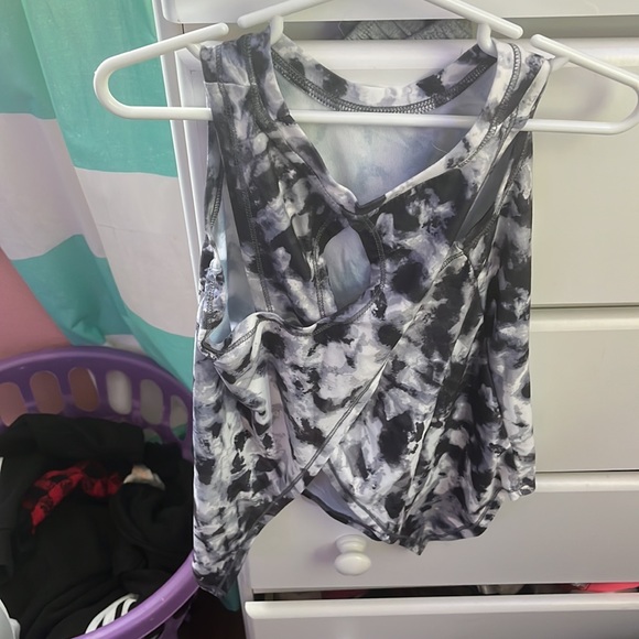 Girls size small Old Navy tank top - Picture 2 of 2